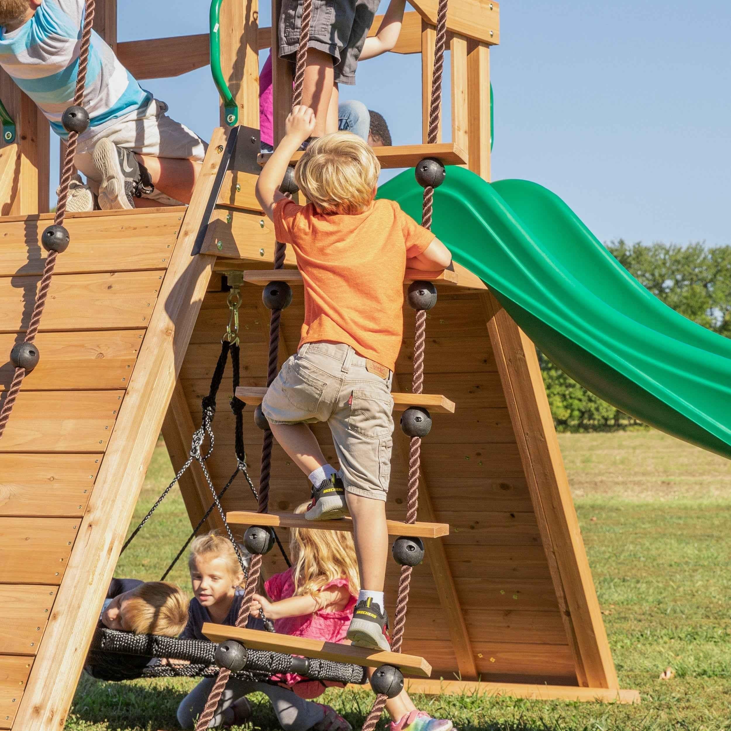 Backyard Discovery Endeavor Swing Set